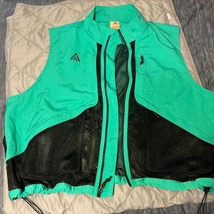Nike ACG Vest